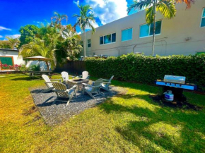 Bahama Mama Las Olas and Holiday Park w Hot Tub
